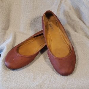 Lucky Brand Burgunday Flats size 9/39